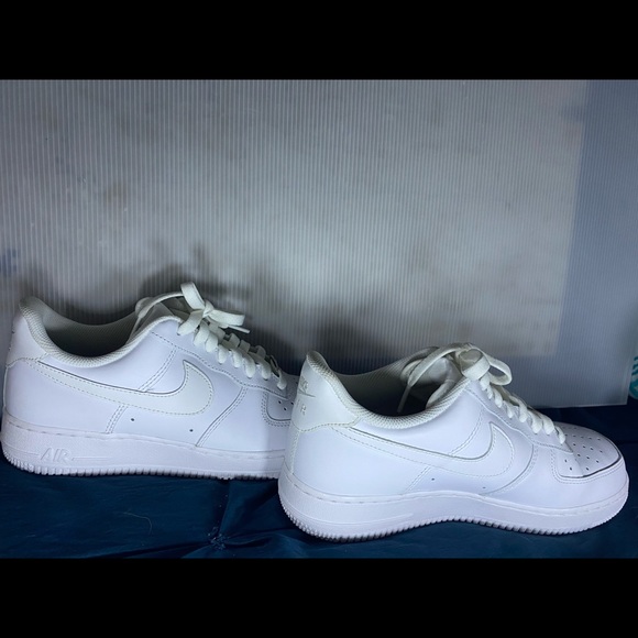 Air Force 1 size 10 in women - Picture 2 of 6